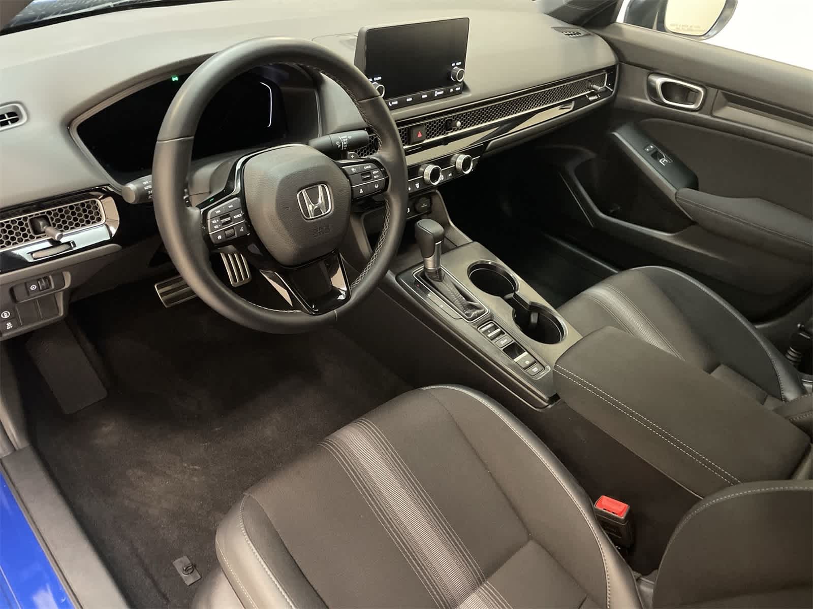 Thumbnail: 2024 Honda Civic - 2