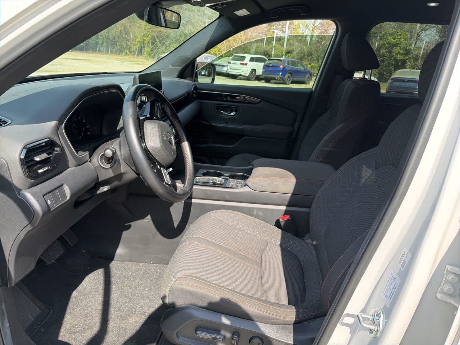 Thumbnail: 2025 Honda Pilot - 20