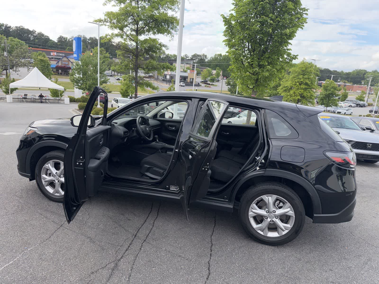 Thumbnail: 2023 Honda HR-V - 18