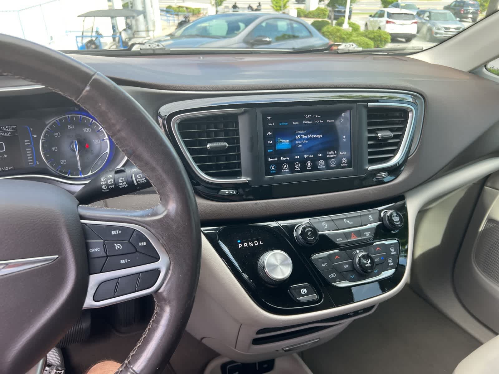 Thumbnail: 2019 Chrysler Pacifica - 20