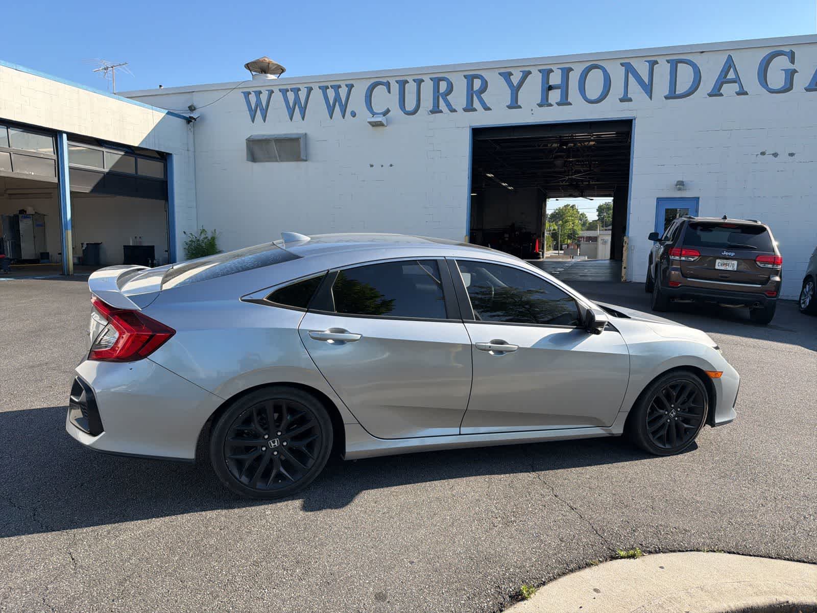 Thumbnail: 2020 Honda Civic - 12