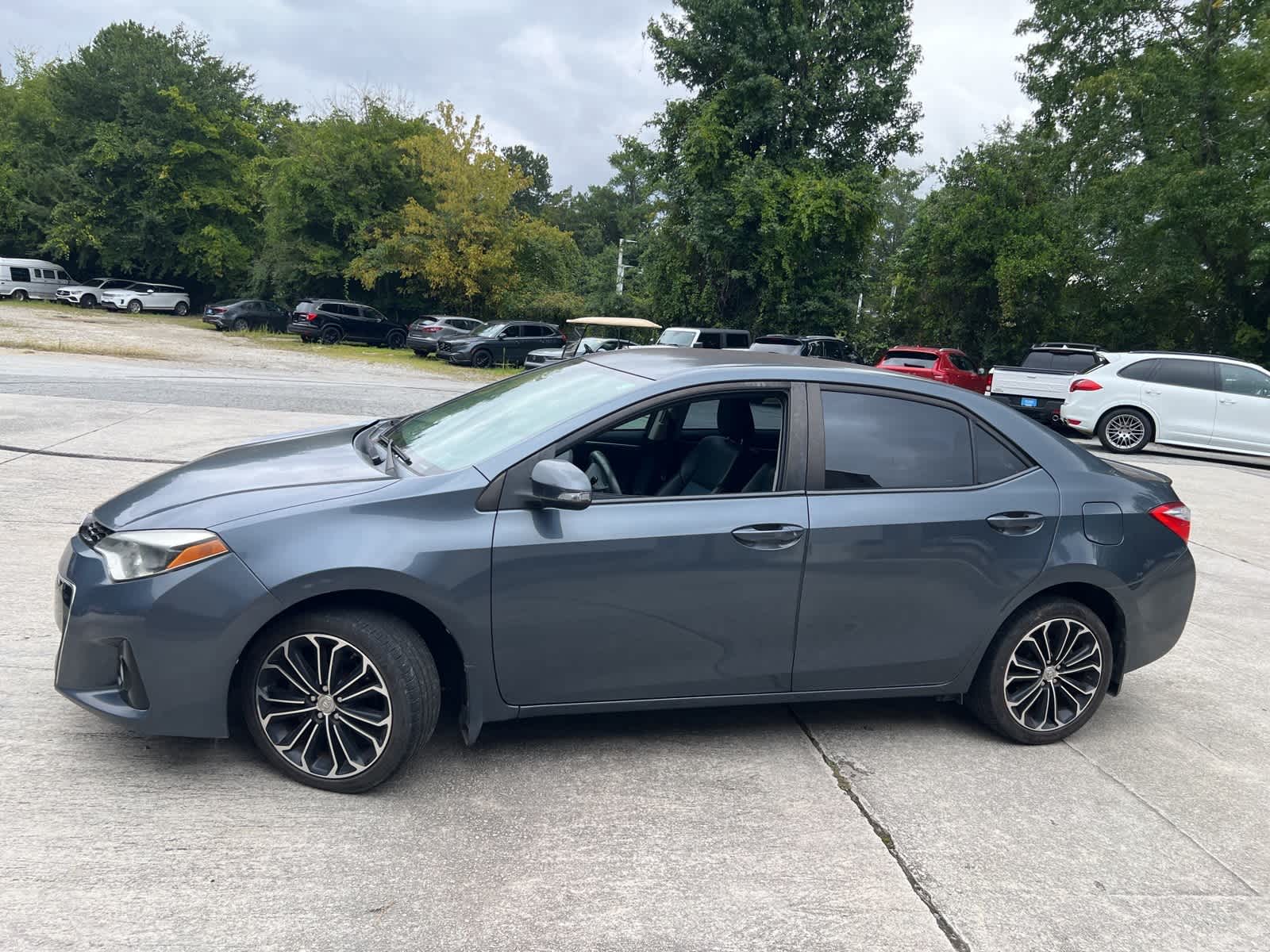 Thumbnail: 2014 Toyota Corolla - 6