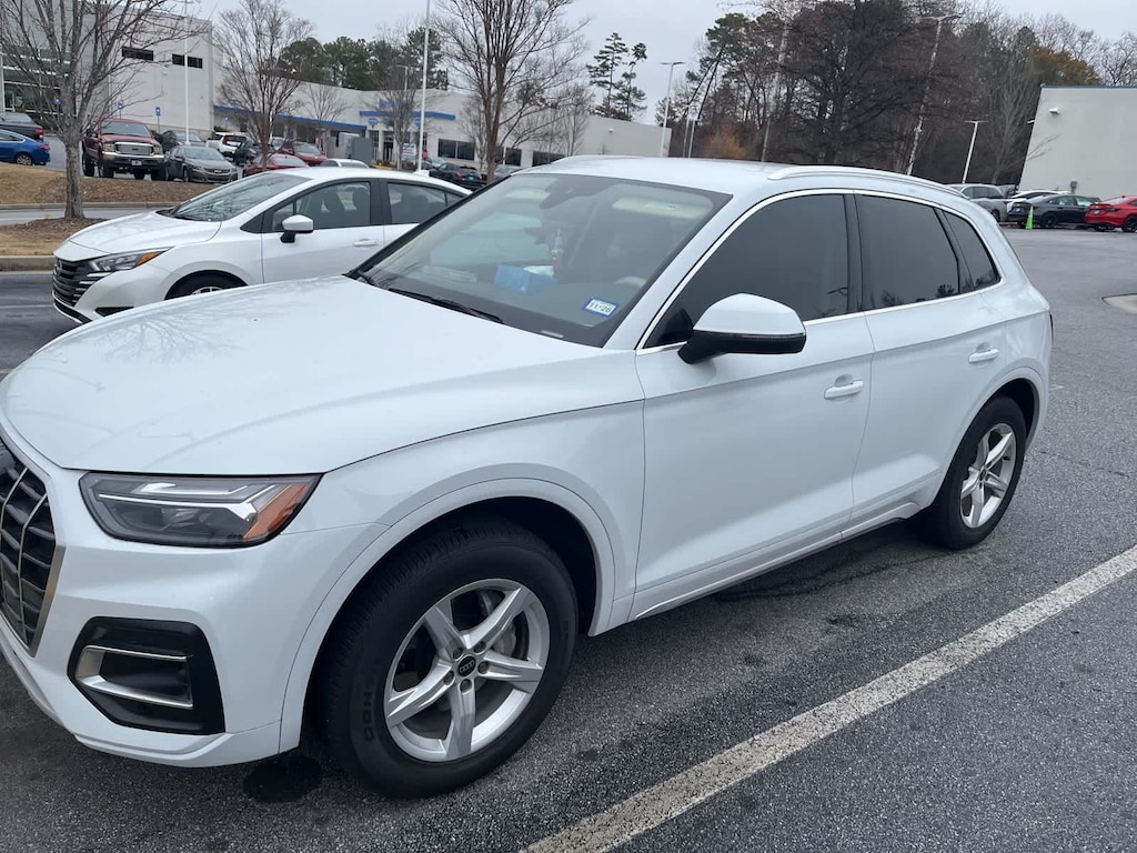 Used 2024 Audi Q5 40 Premium SUV