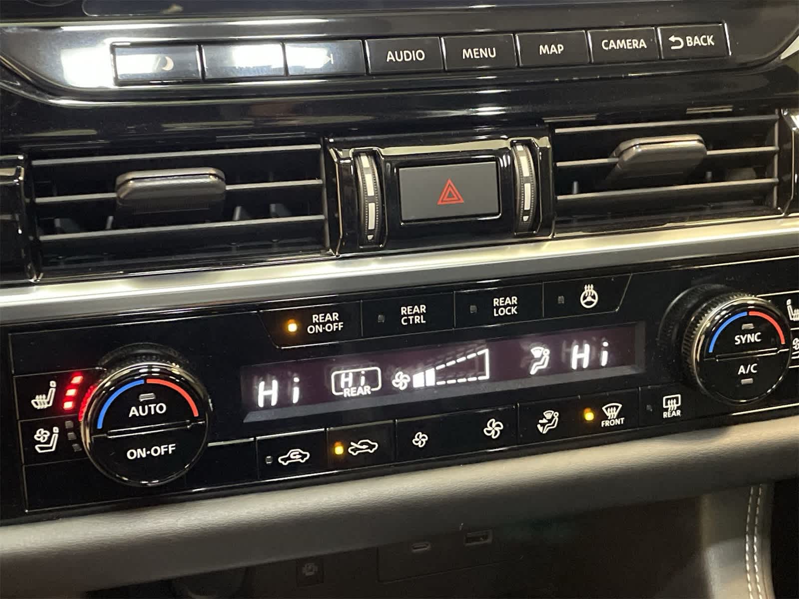 Thumbnail: 2023 Nissan Pathfinder - 35