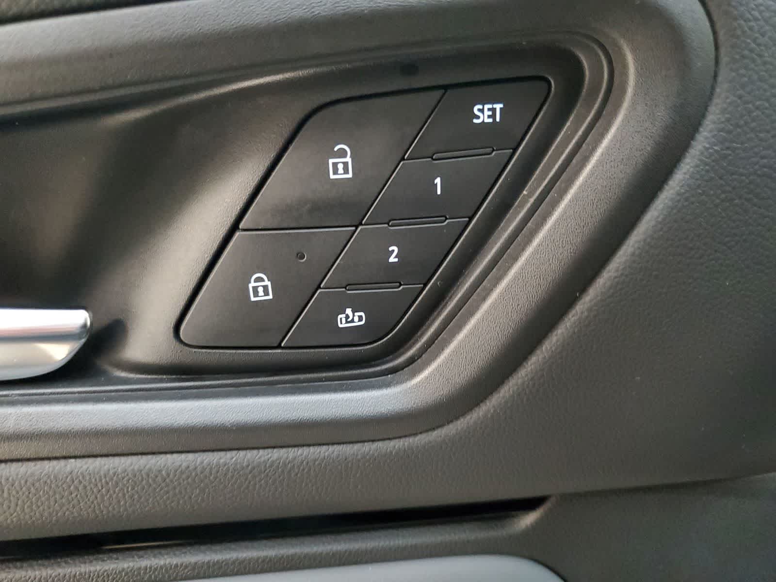 Thumbnail: 2024 Honda Prologue - 19