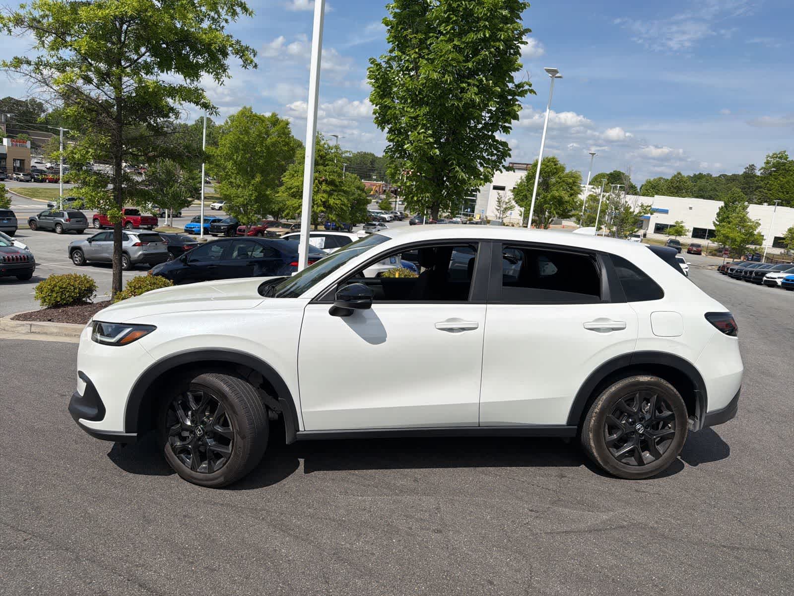 Thumbnail: 2025 Honda HR-V - 6