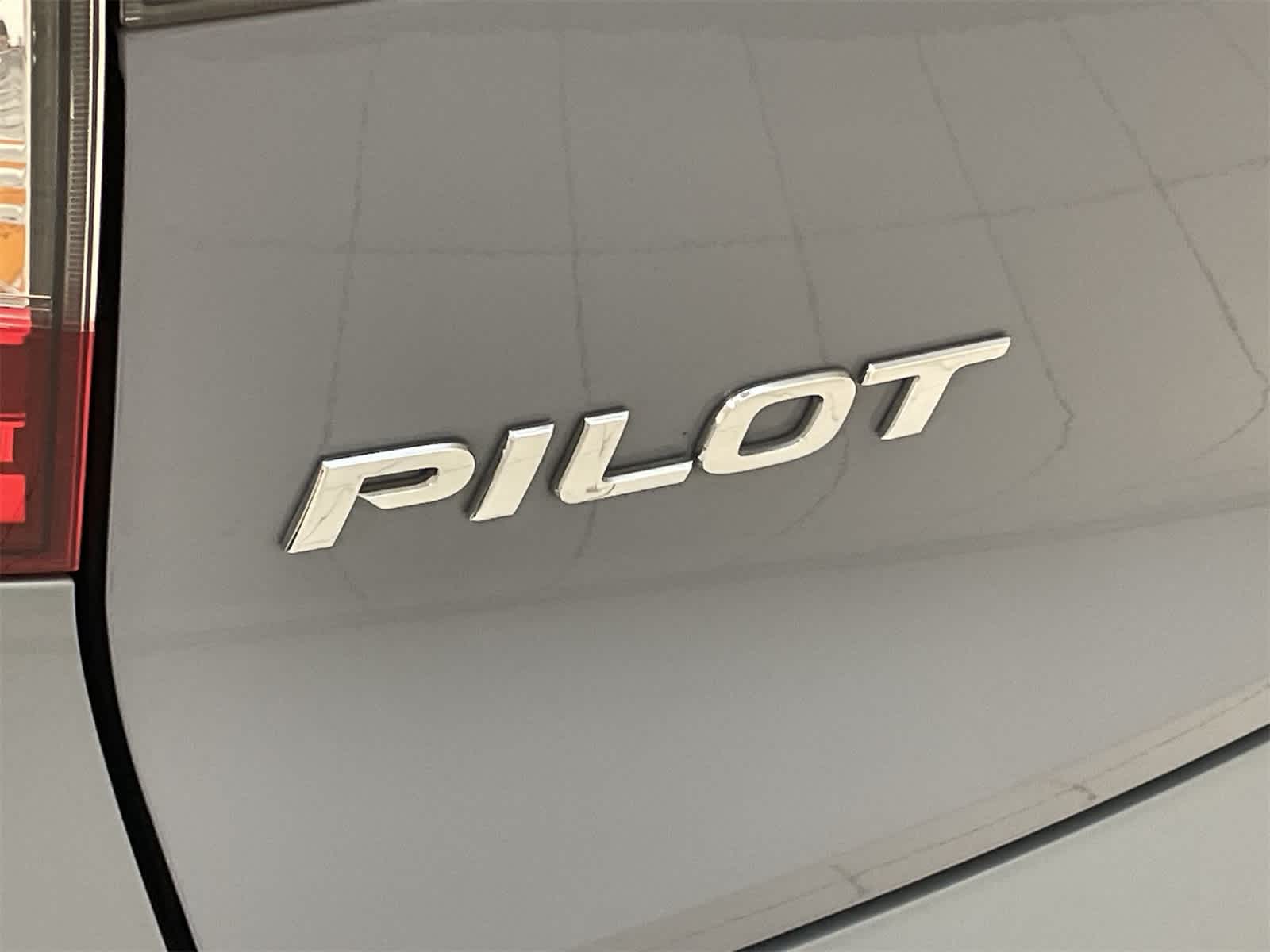 Thumbnail: 2022 Honda Pilot - 23