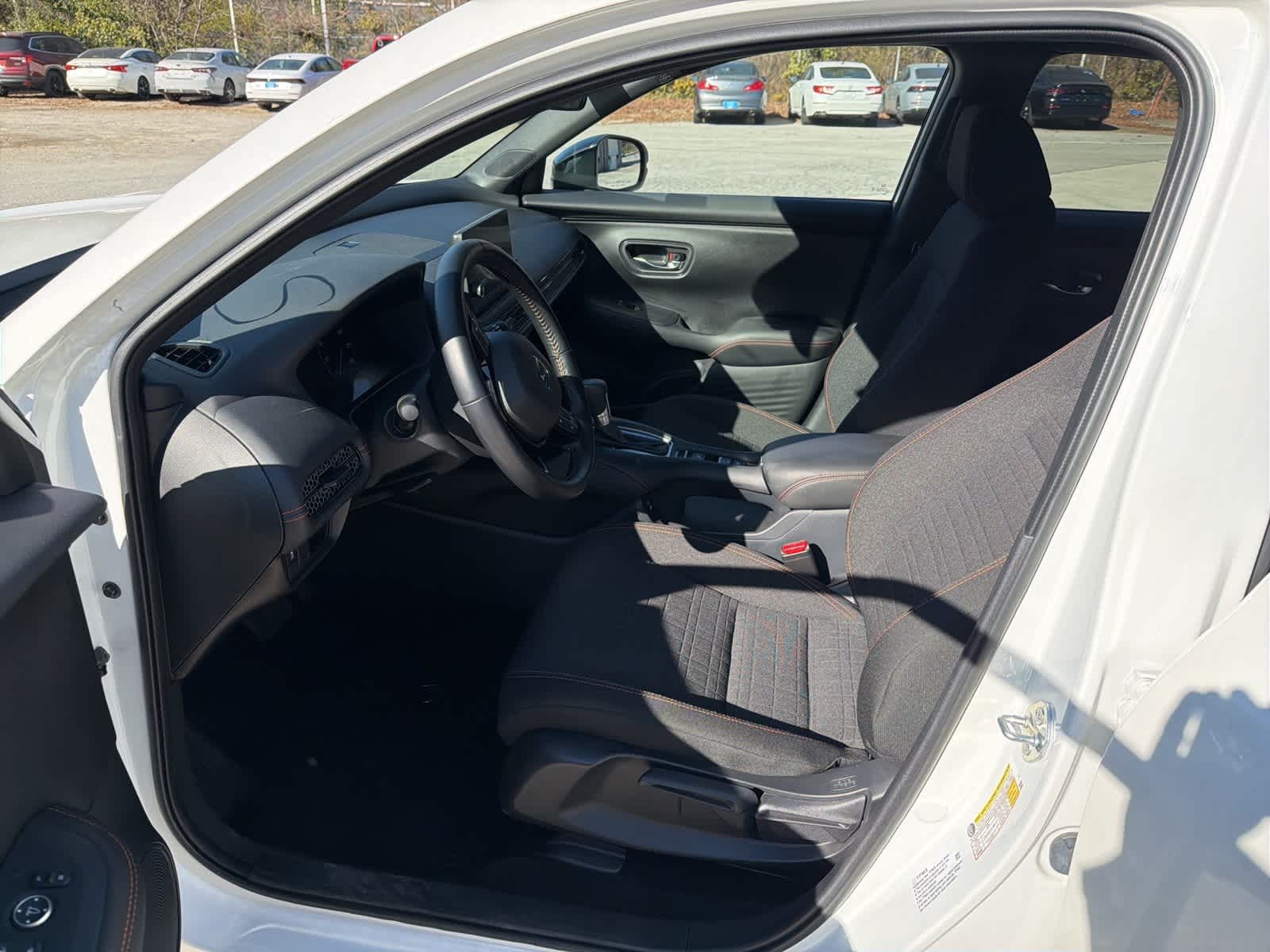 Thumbnail: 2025 Honda HR-V - 16