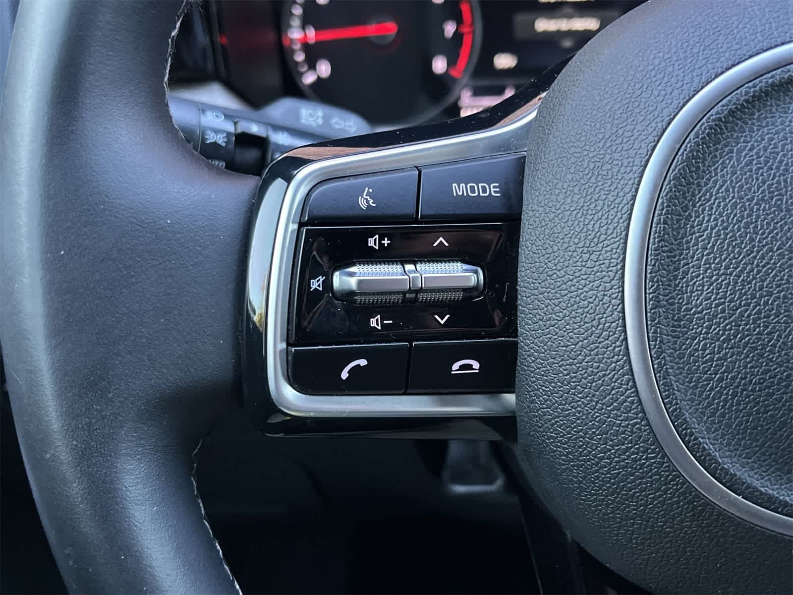 Thumbnail: 2021 Kia Sorento - 12