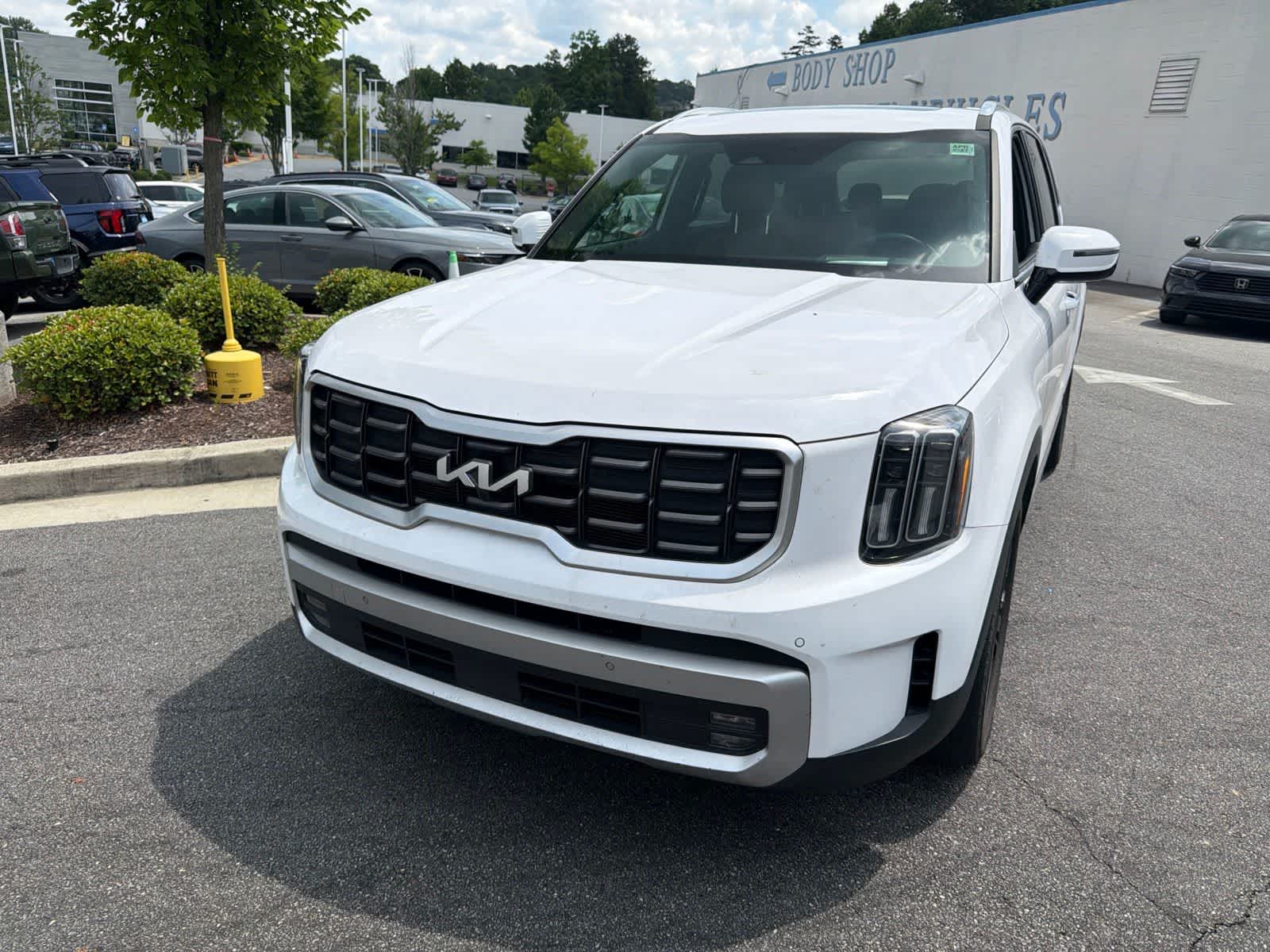 Thumbnail: 2024 Kia Telluride - 3