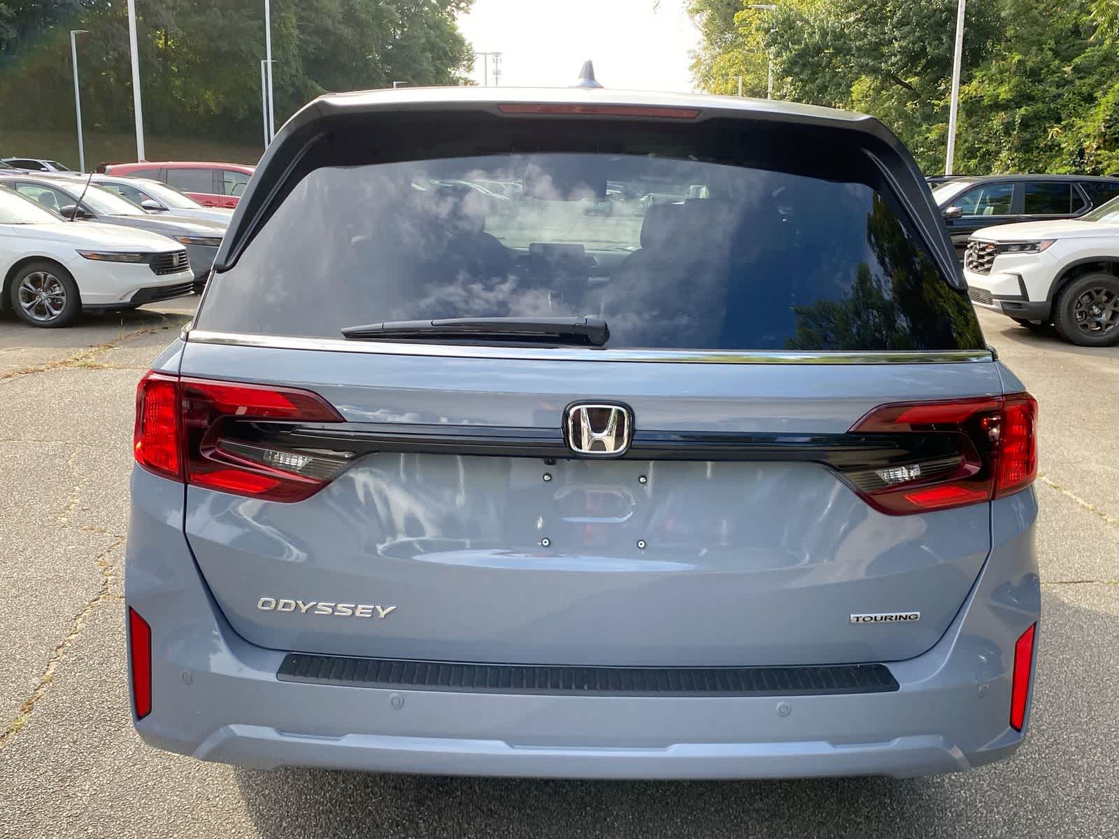 Thumbnail: 2026 Honda Odyssey - 3