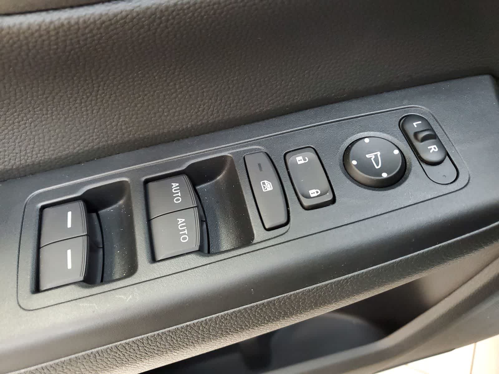 Thumbnail: 2023 Honda CR-V - 17