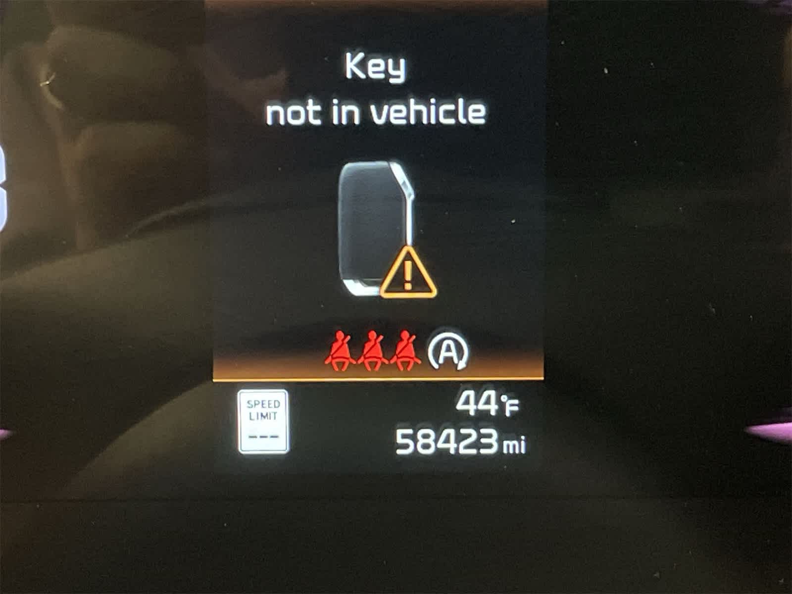 Thumbnail: 2023 Kia Sportage - 16