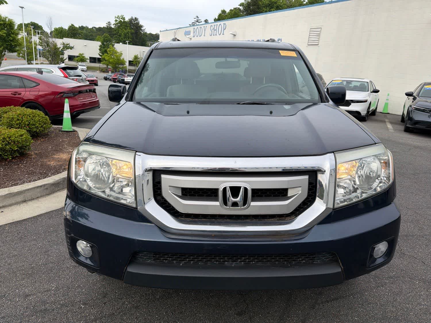 Thumbnail: 2011 Honda Pilot - 15