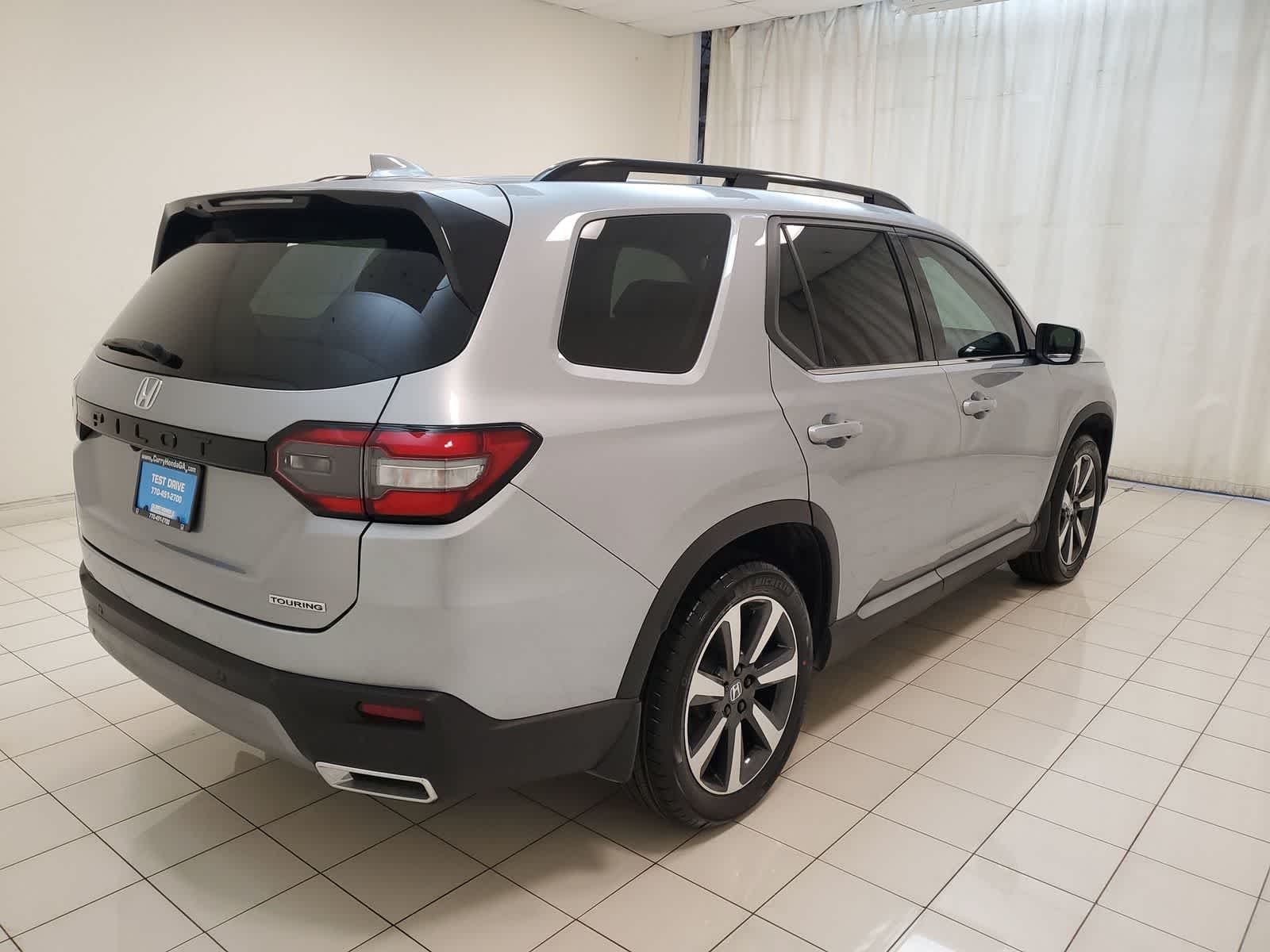 Thumbnail: 2025 Honda Pilot - 30