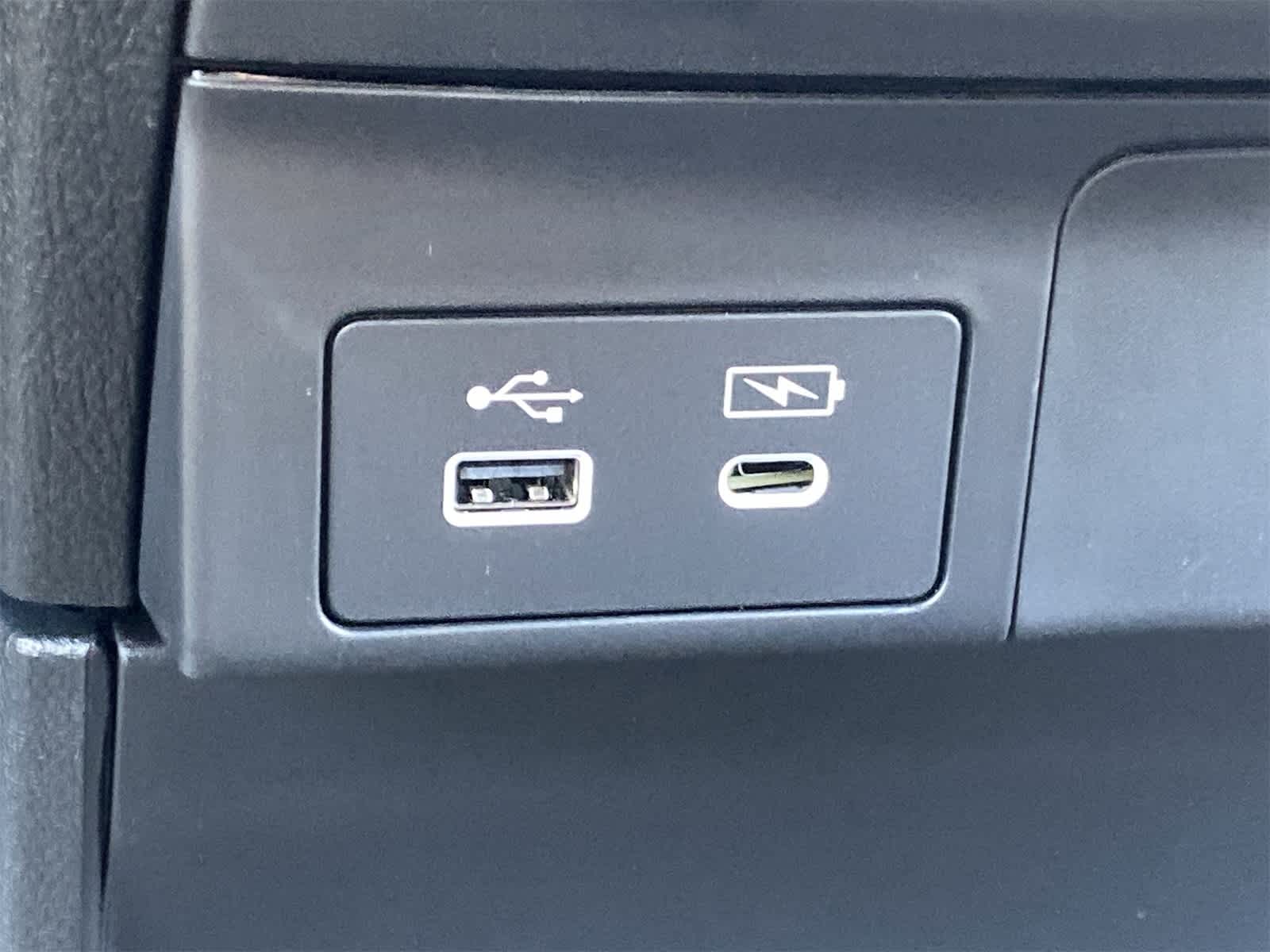 Thumbnail: 2026 Honda Odyssey - 18