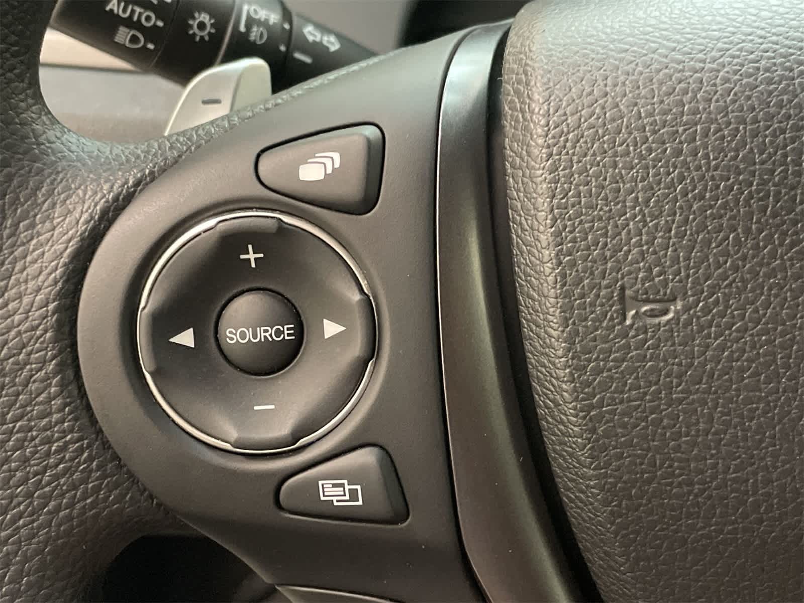 Thumbnail: 2023 Honda Ridgeline - 10