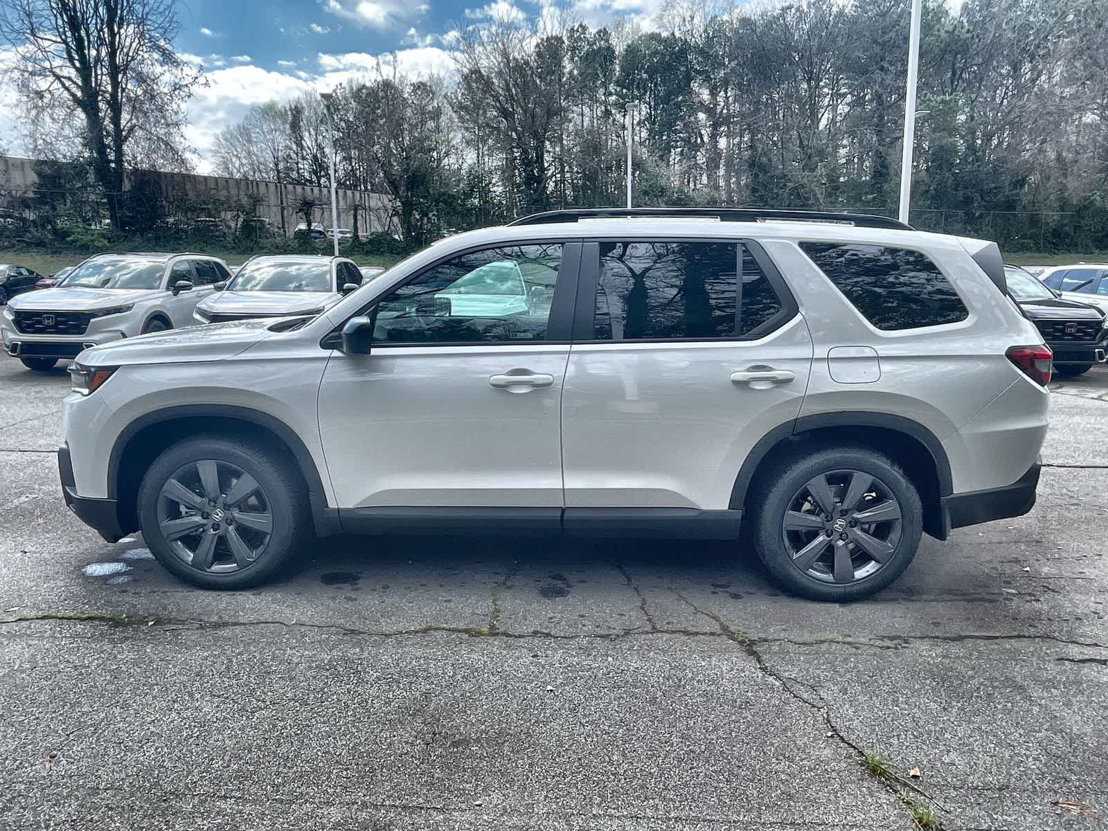 Thumbnail: 2026 Honda Pilot - 2