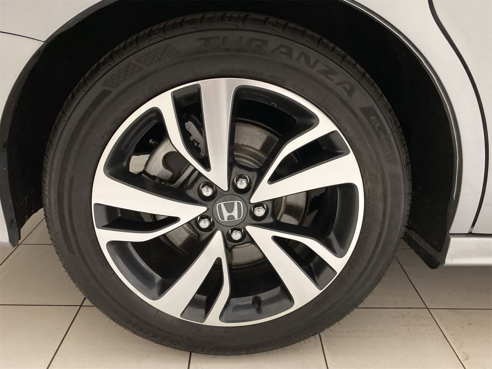 Thumbnail: 2024 Honda Odyssey - 26