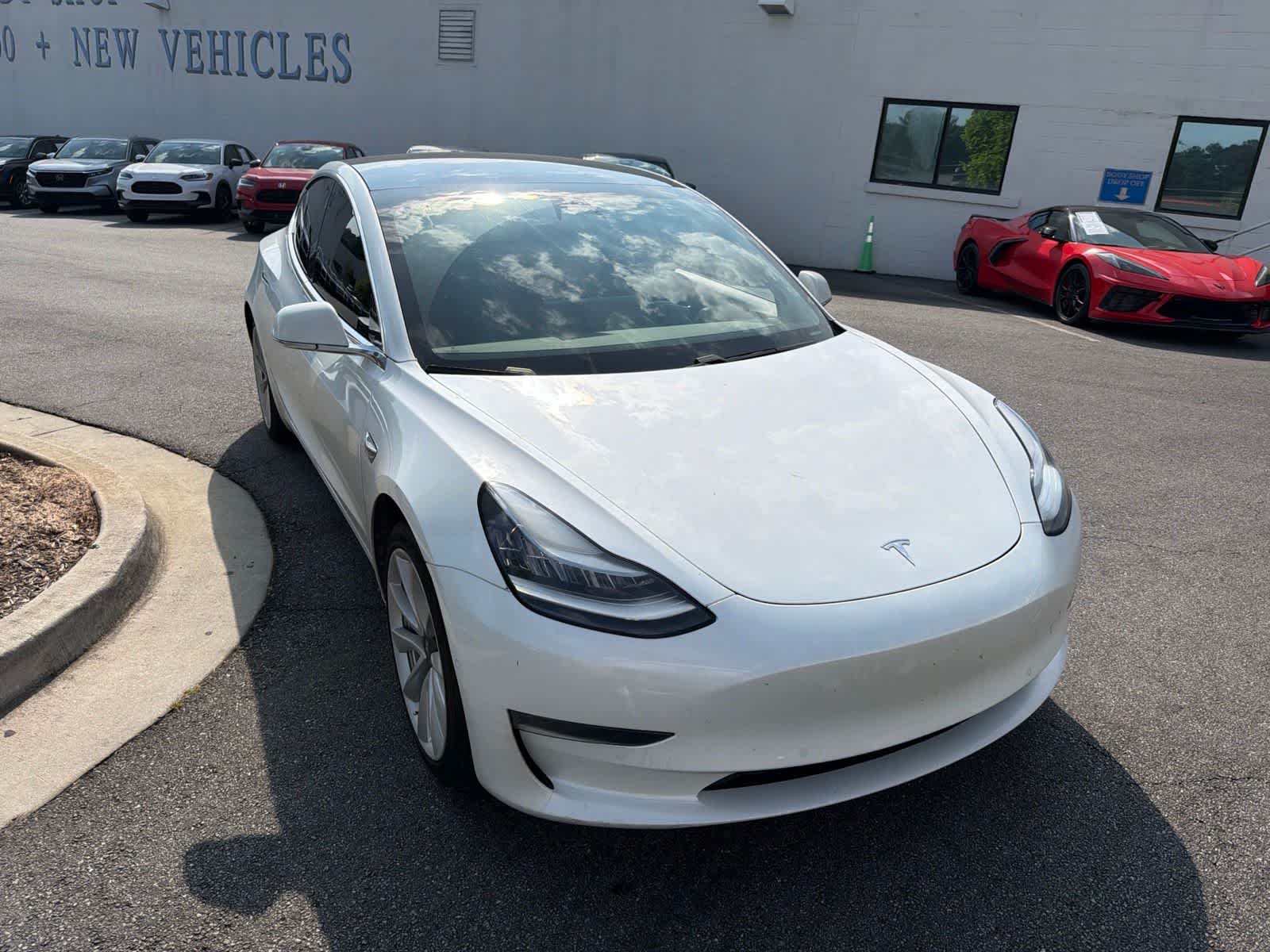 Thumbnail: 2019 Tesla Model 3 - 13