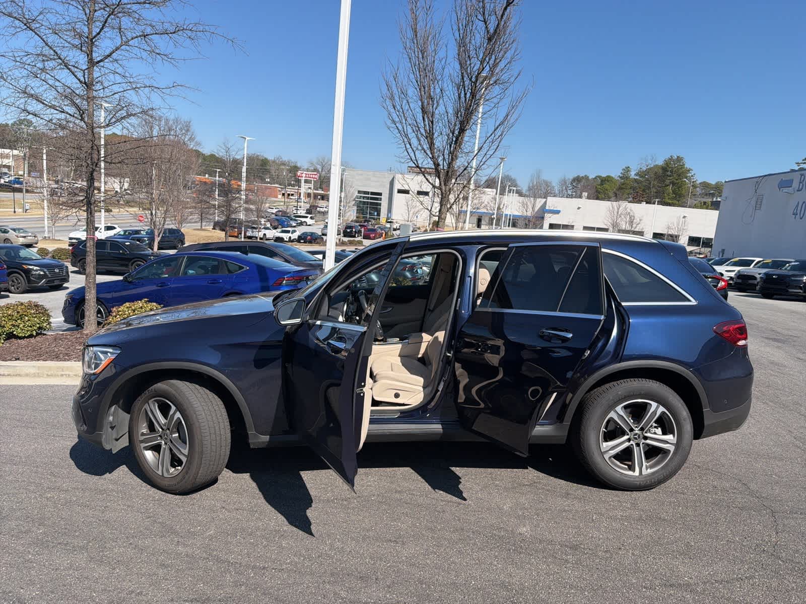 Thumbnail: 2021 Mercedes-Benz GLC - 17