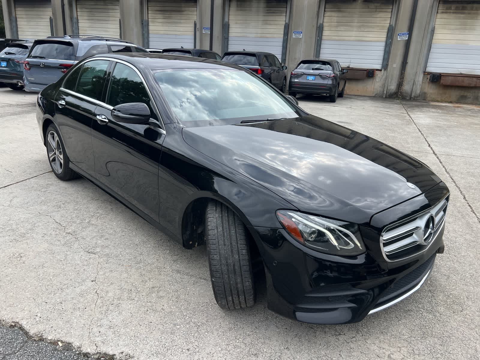 Thumbnail: 2017 Mercedes-Benz E-Class - 14