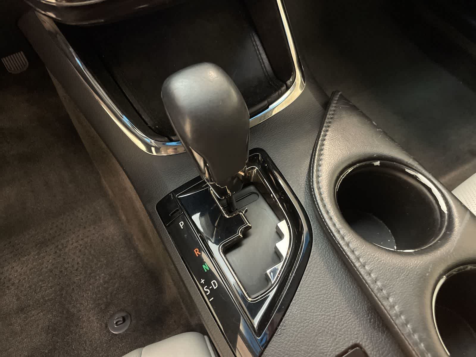 Thumbnail: 2014 Toyota Avalon - 9