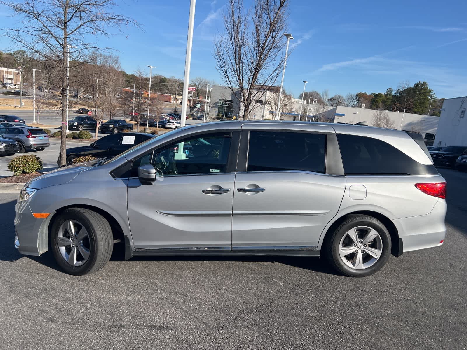 Thumbnail: 2018 Honda Odyssey - 6