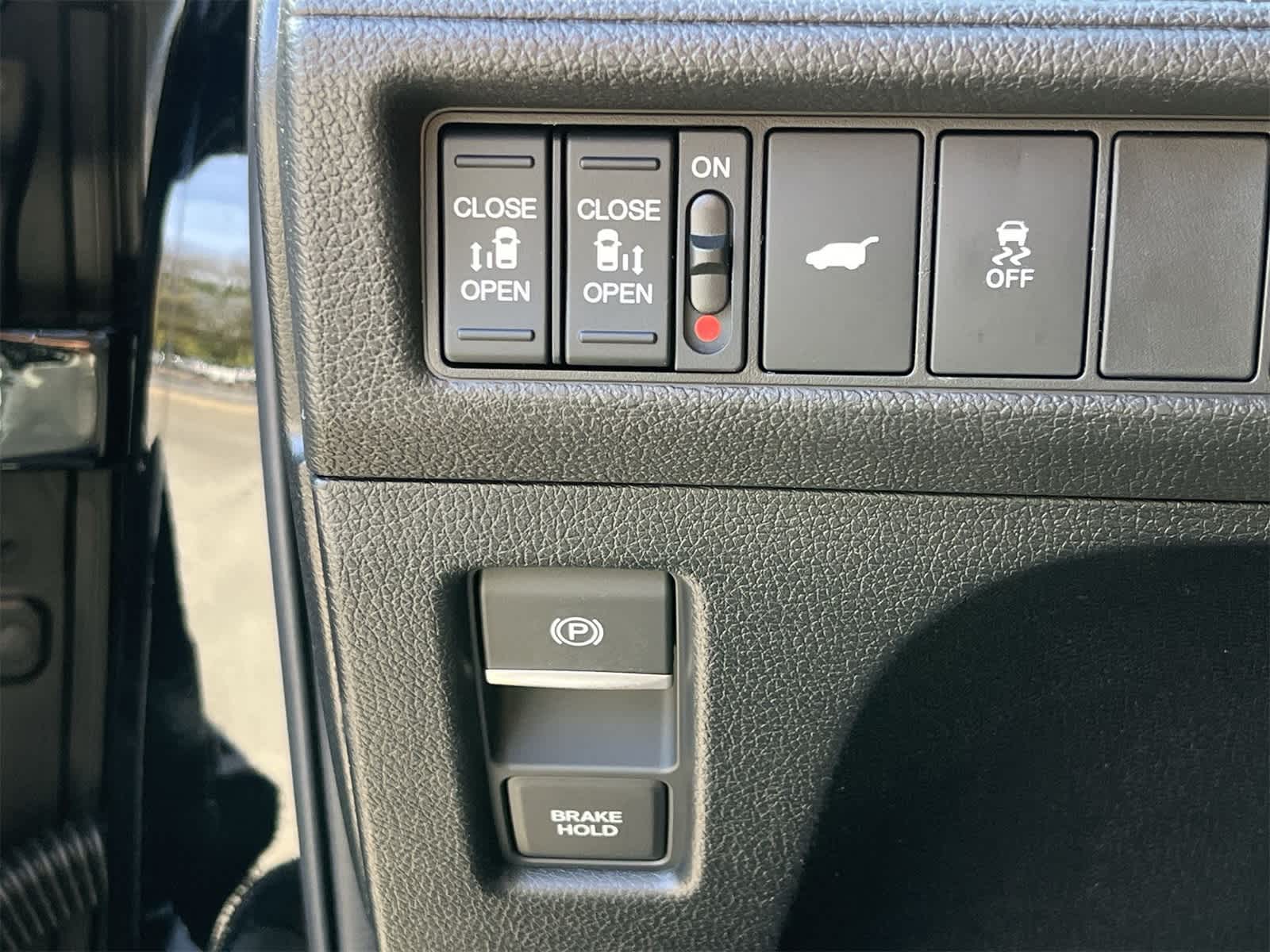 Thumbnail: 2026 Honda Odyssey - 24