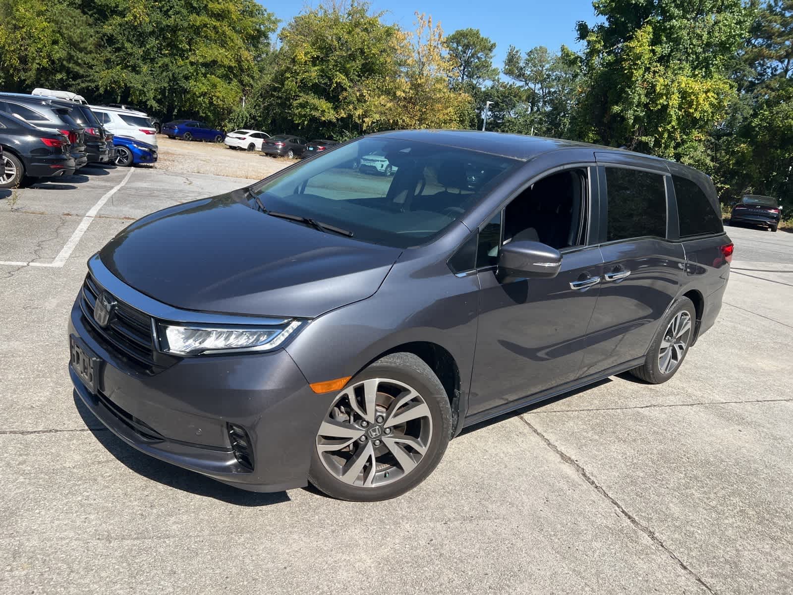 2023 Honda Odyssey Touring photo 4