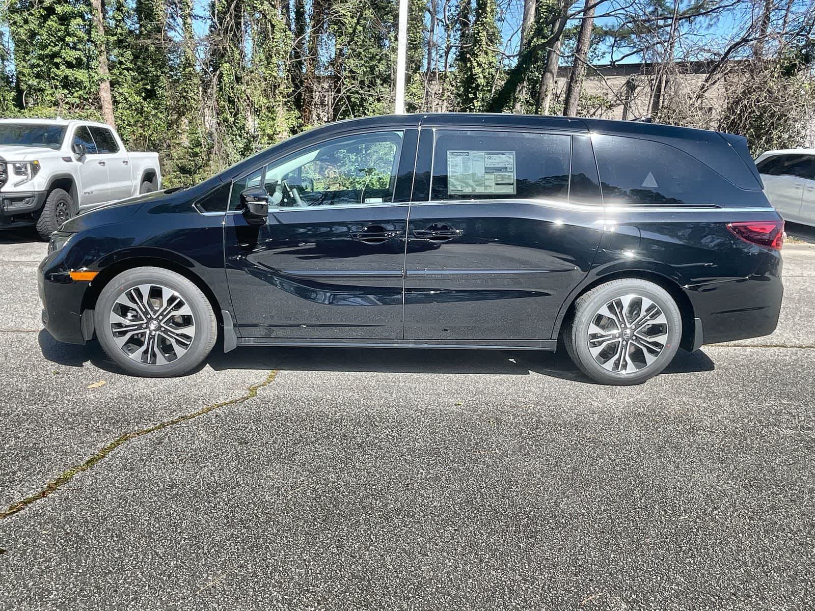 Thumbnail: 2026 Honda Odyssey - 2