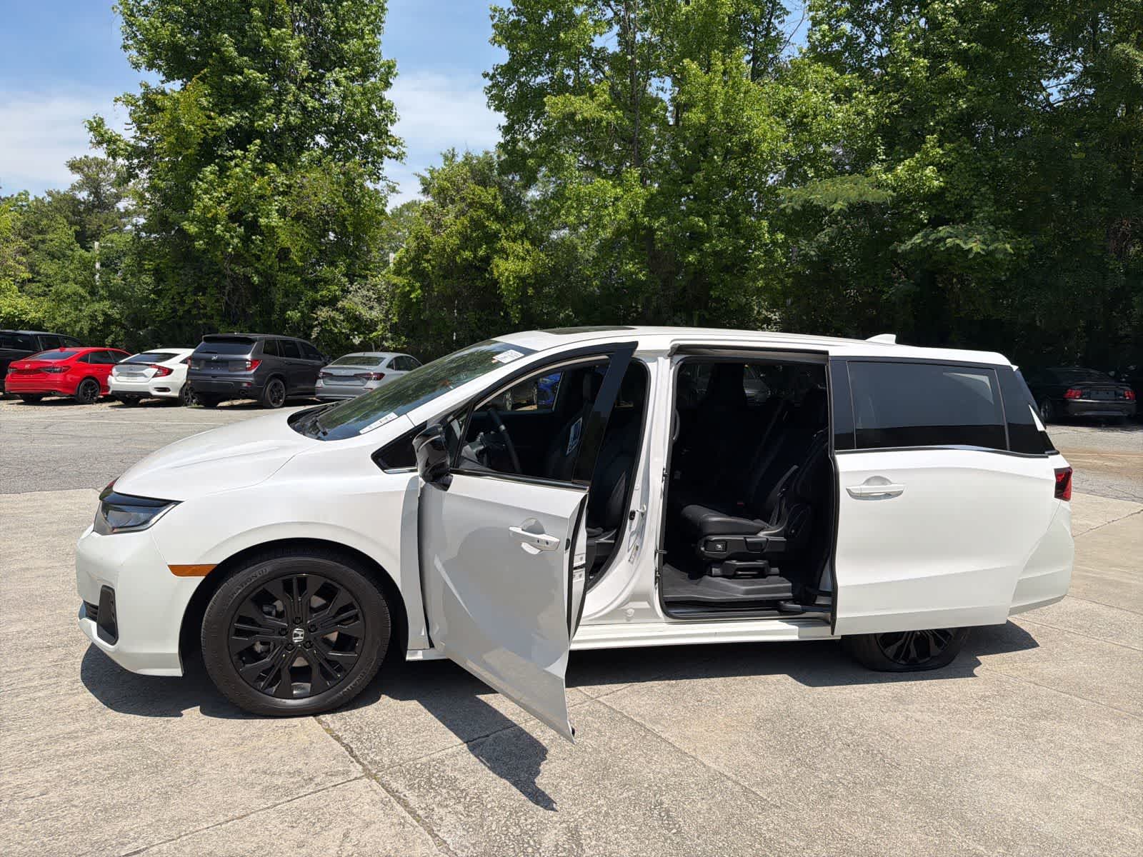 Thumbnail: 2025 Honda Odyssey - 18
