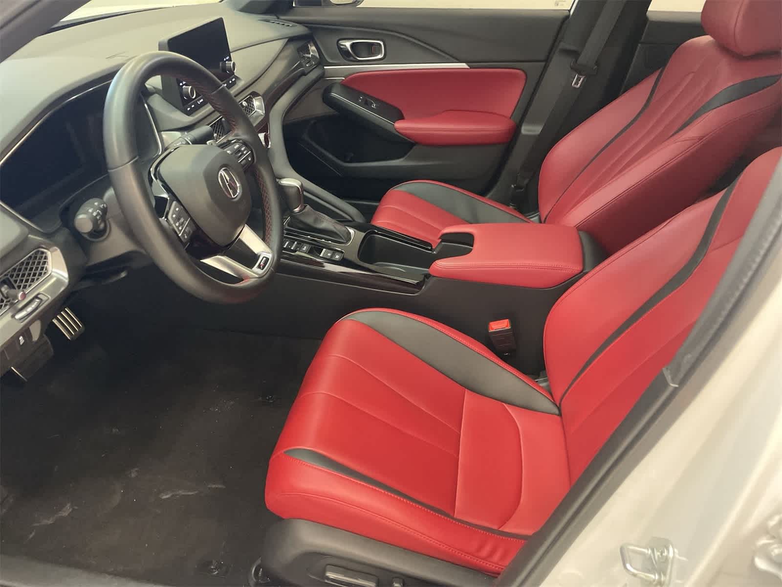 Thumbnail: 2023 Acura Integra - 18