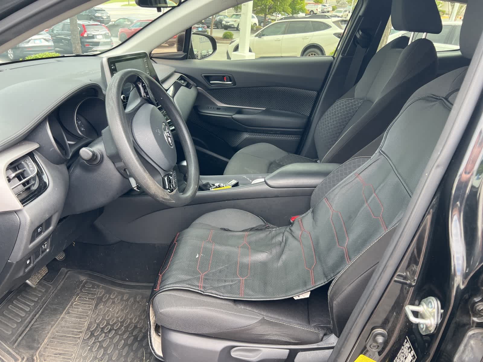 2020 Toyota C-HR LE 19