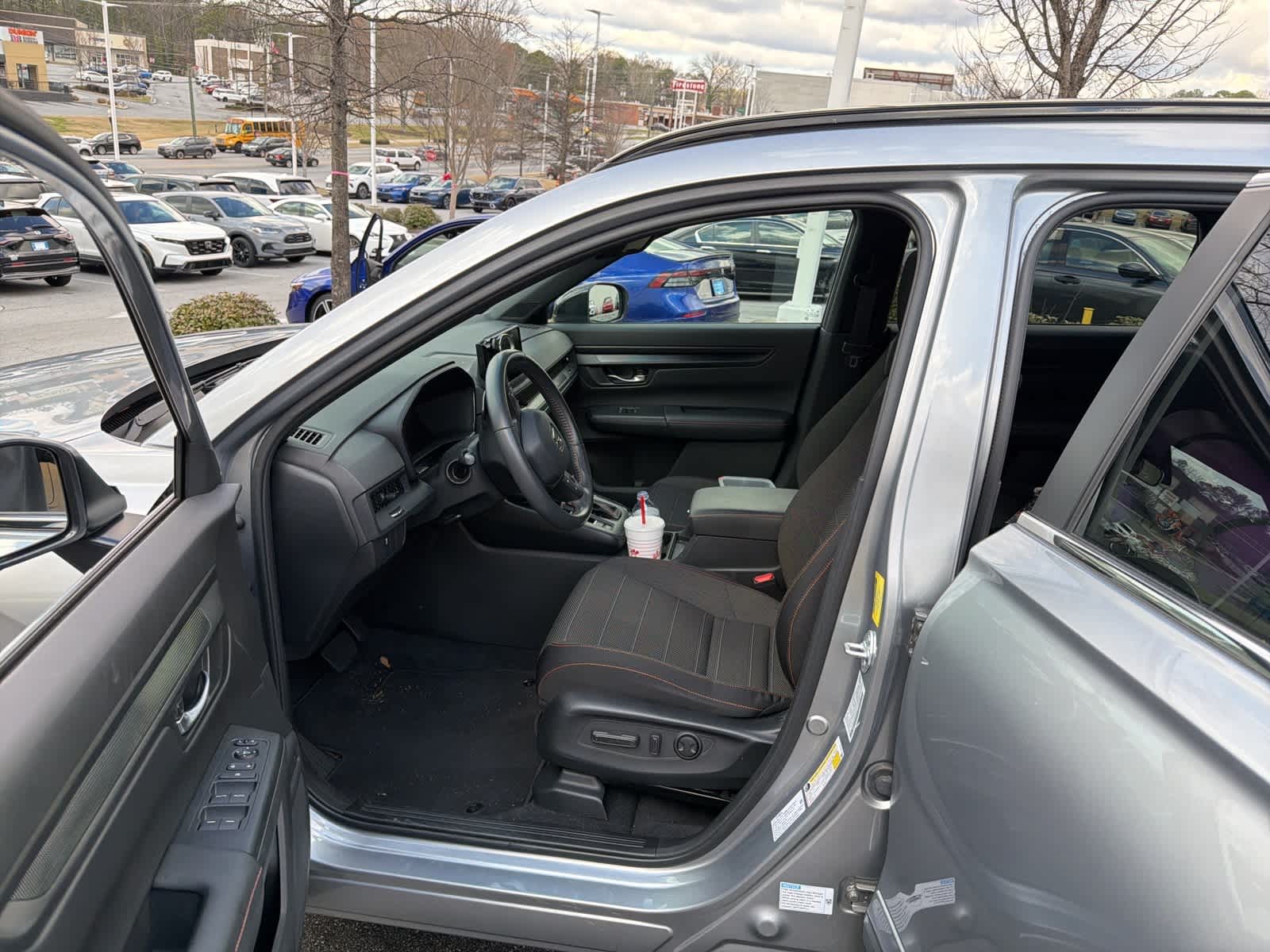 Thumbnail: 2023 Honda CR-V - 16