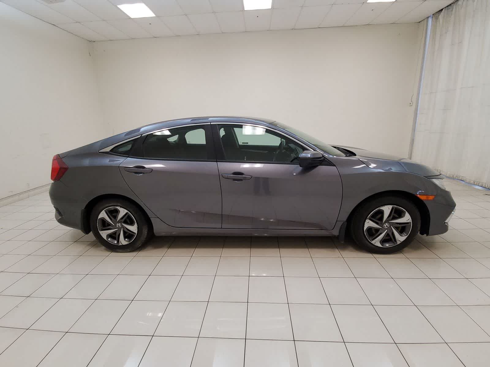 Thumbnail: 2019 Honda Civic - 23