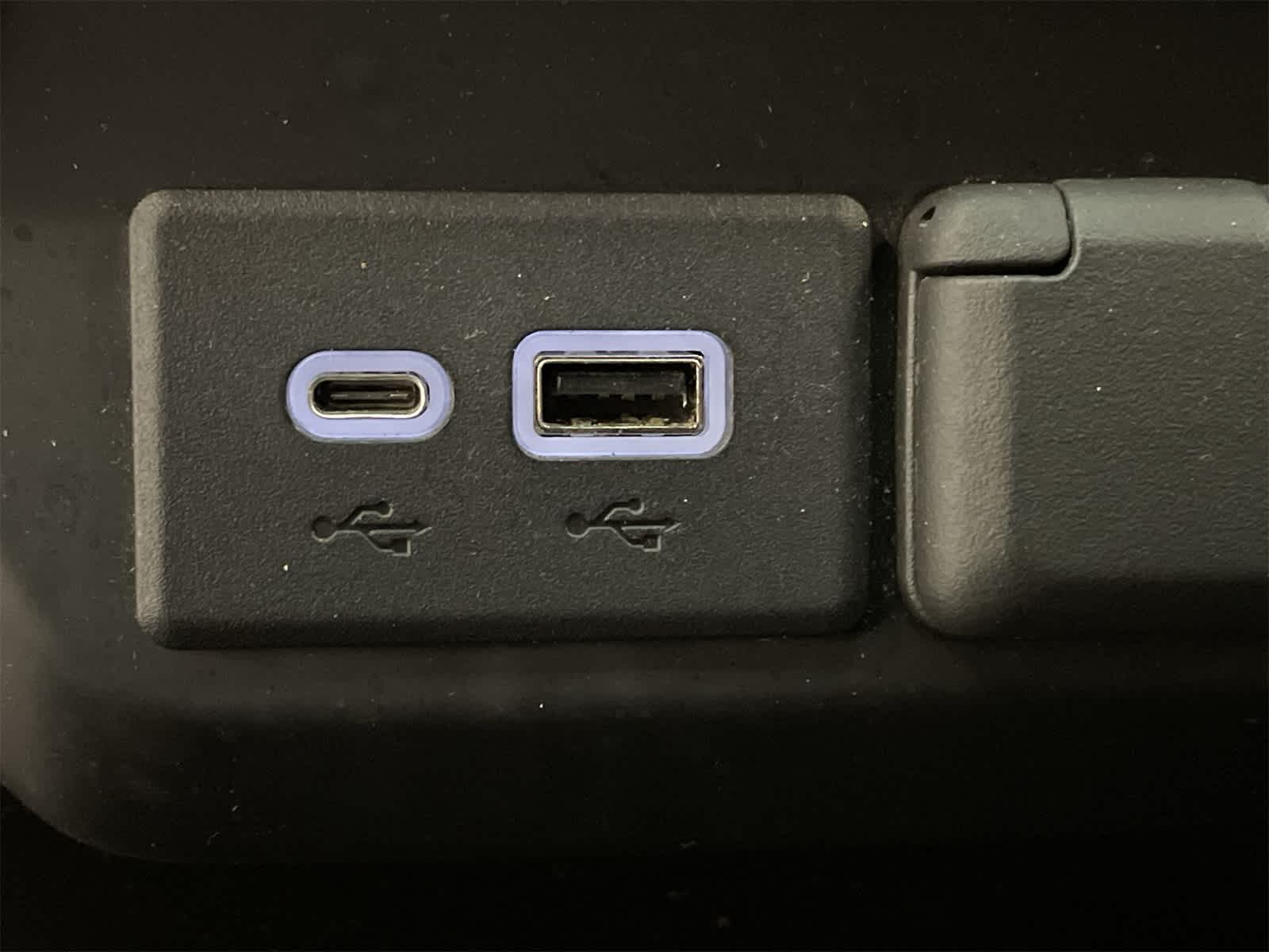 Thumbnail: 2021 Chevrolet Silverado 1500 - 5