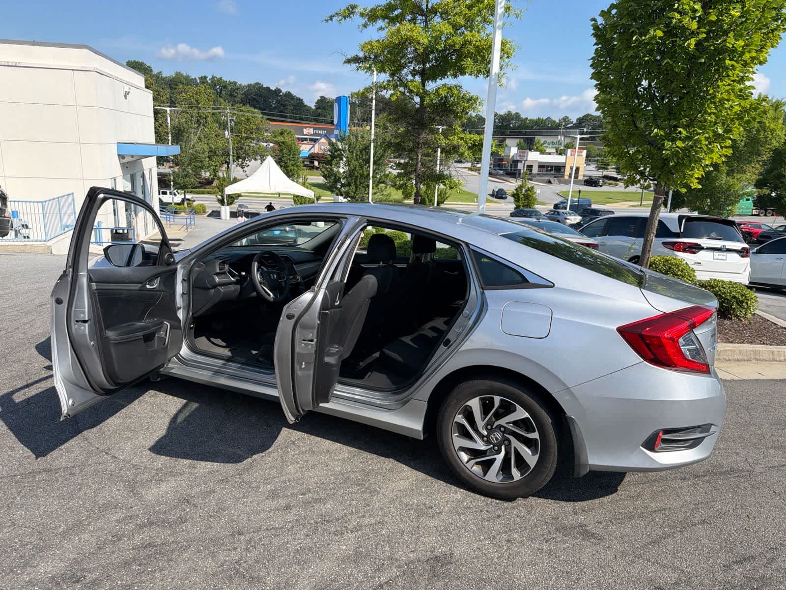 Thumbnail: 2016 Honda Civic - 19