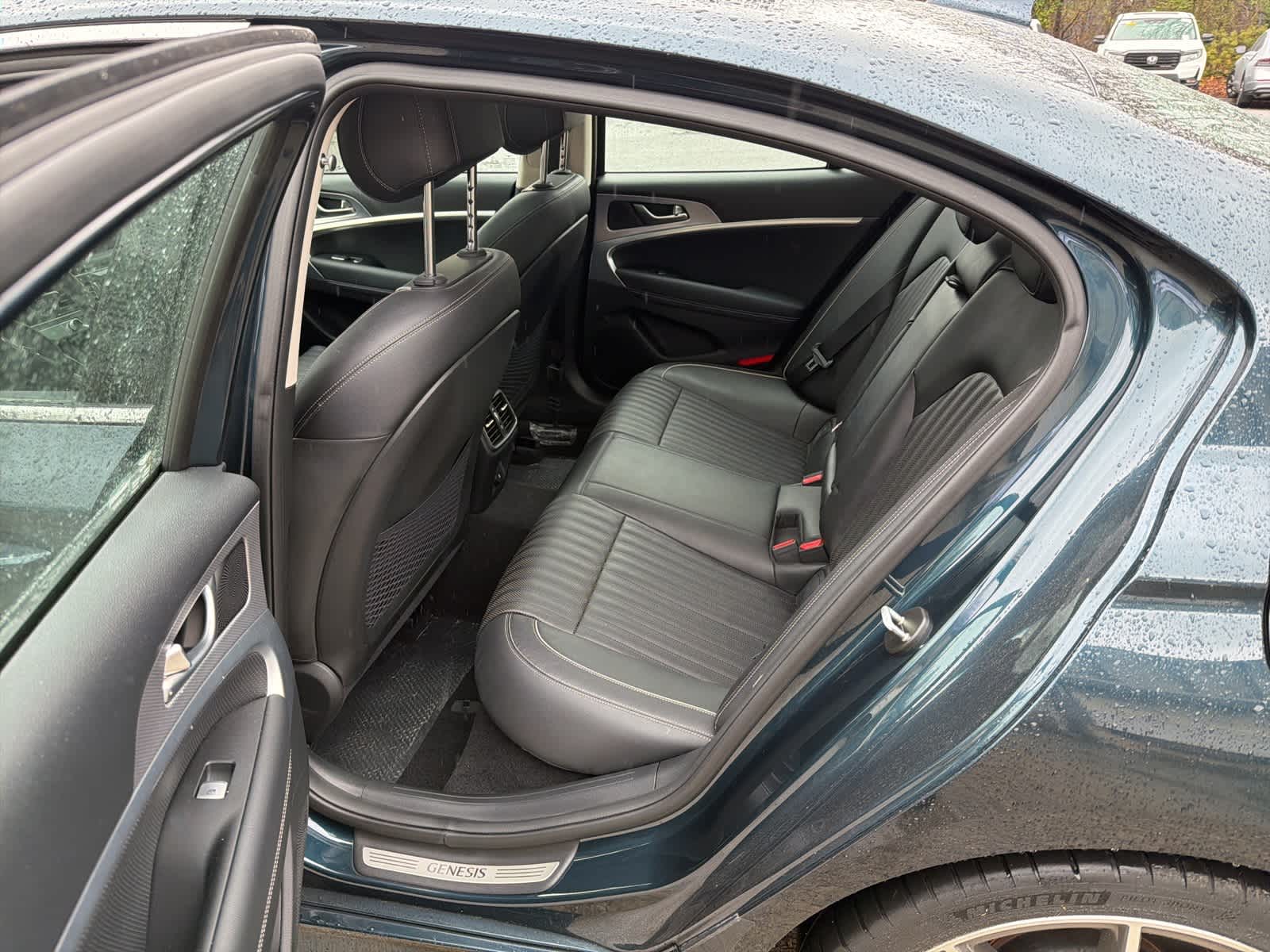 Thumbnail: 2022 Genesis G70 - 15