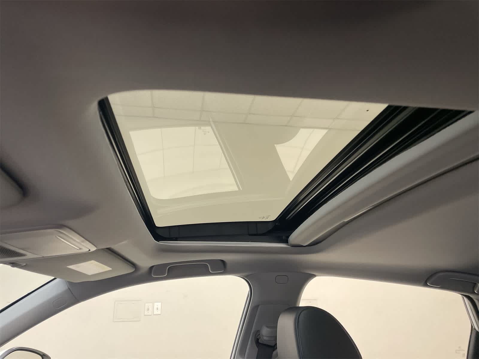 Thumbnail: 2024 Acura Integra - 3