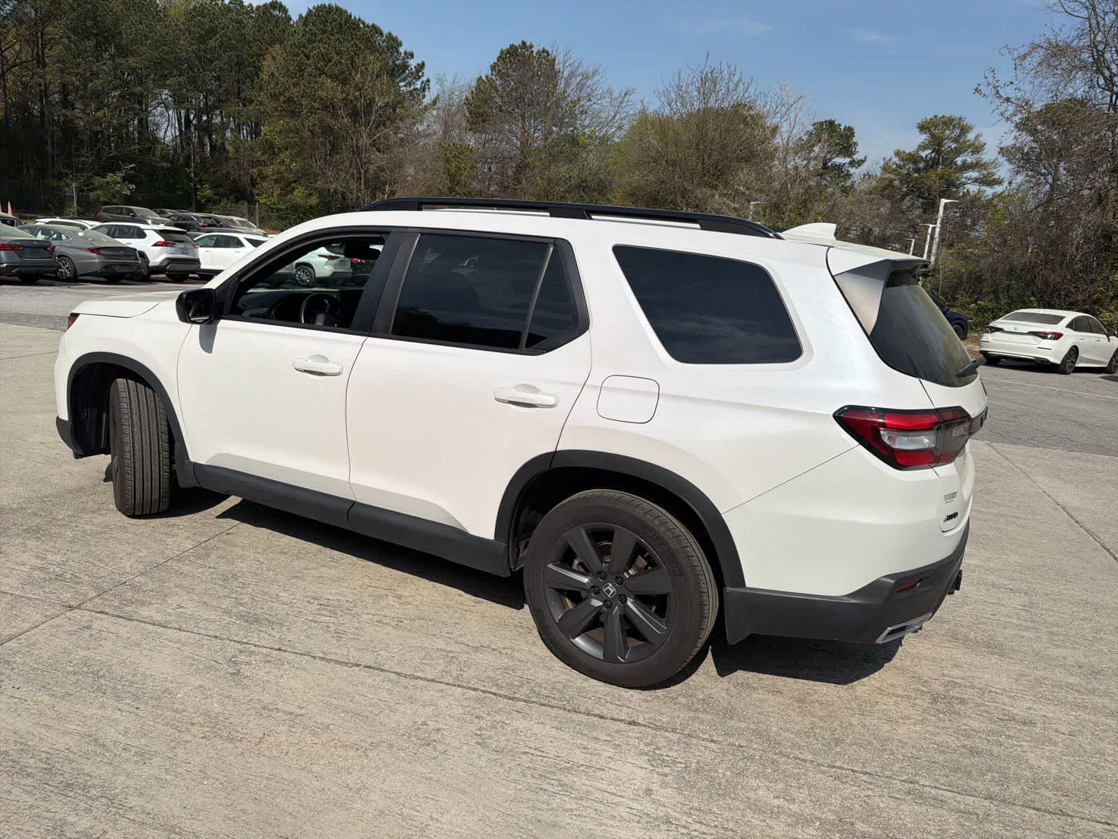 Thumbnail: 2025 Honda Pilot - 6