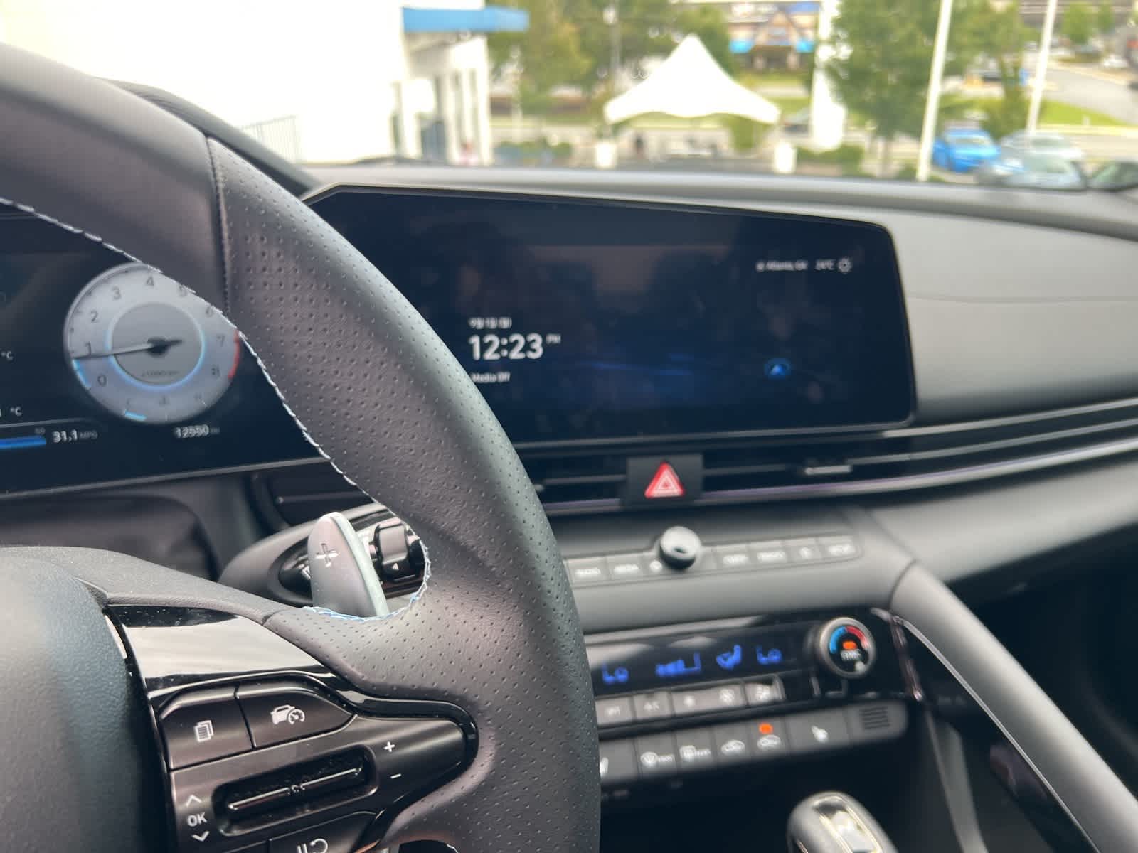 Thumbnail: 2025 Hyundai Elantra - 20