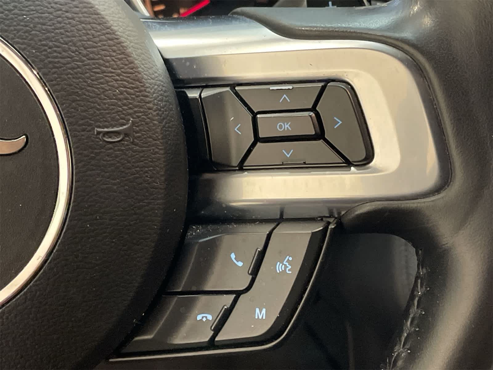 Thumbnail: 2022 Ford Mustang - 11