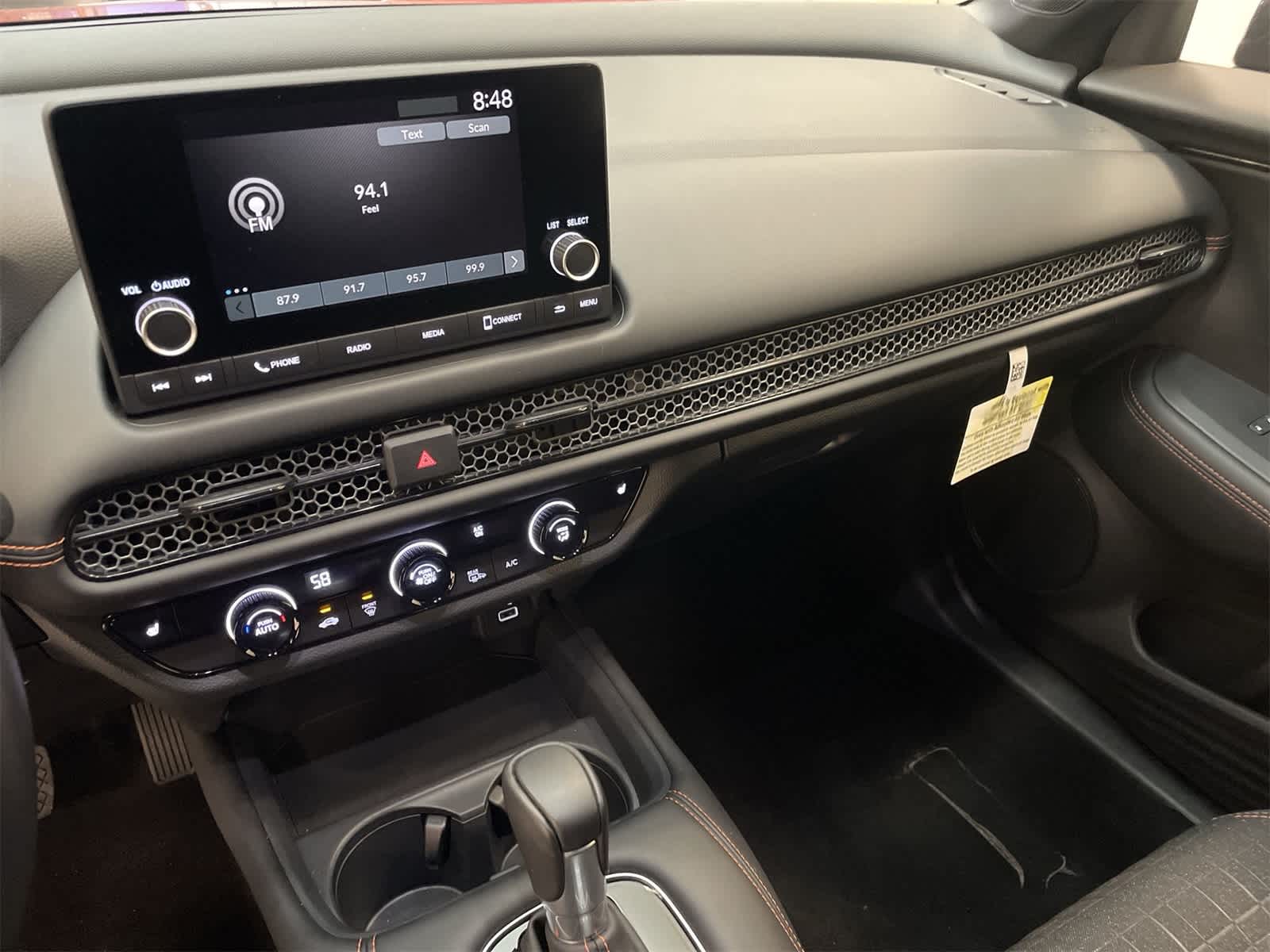 Thumbnail: 2025 Honda HR-V - 28