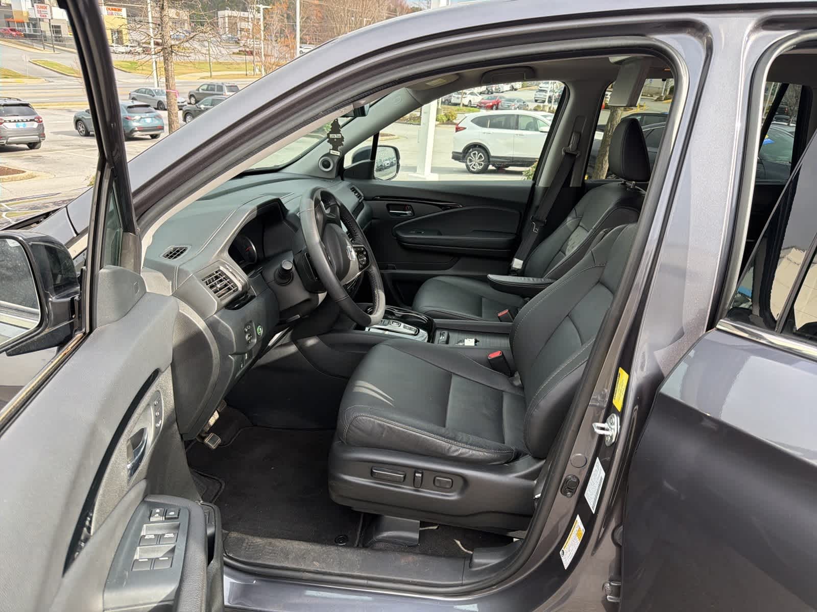 Thumbnail: 2022 Honda Pilot - 16