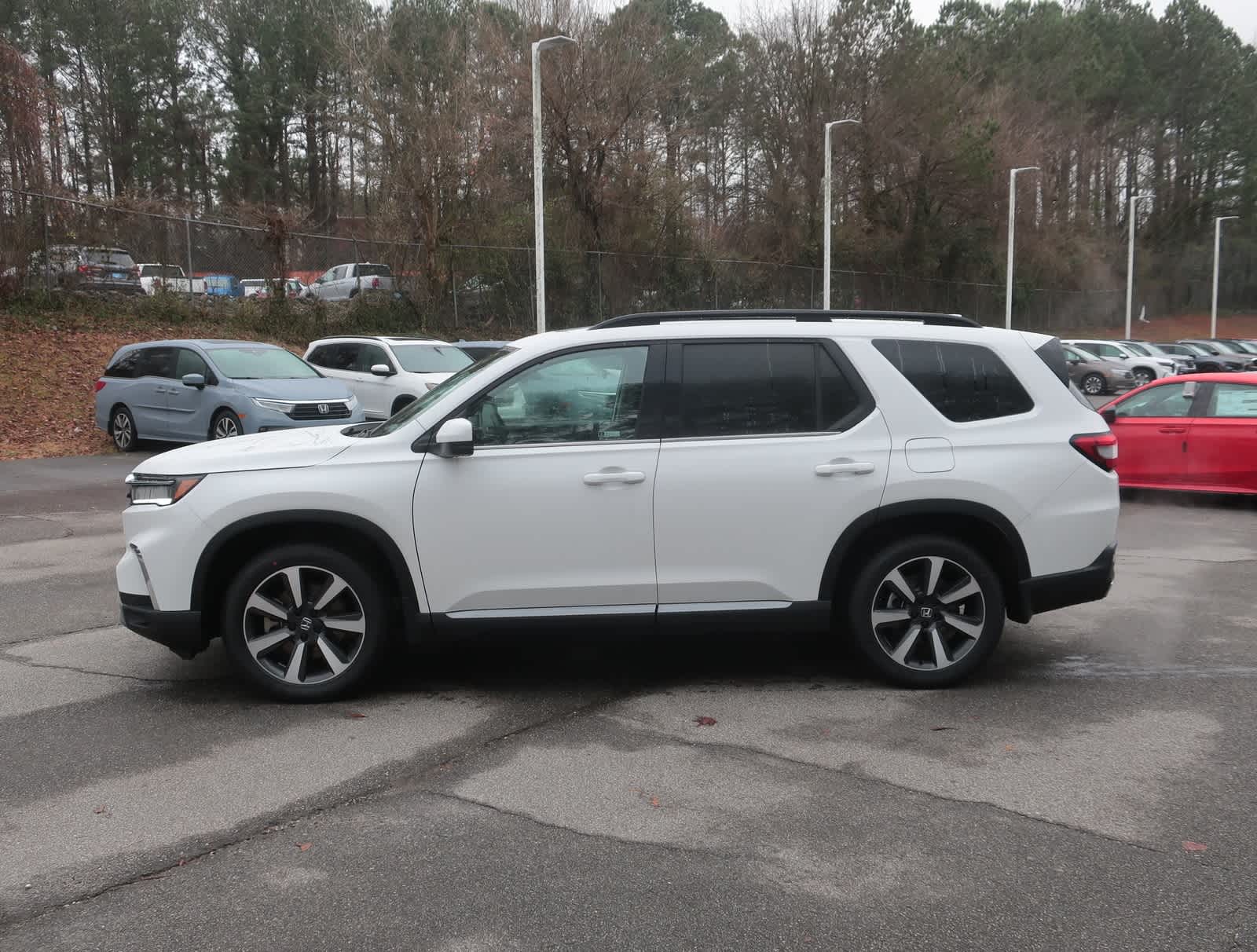 Thumbnail: 2025 Honda Pilot - 2