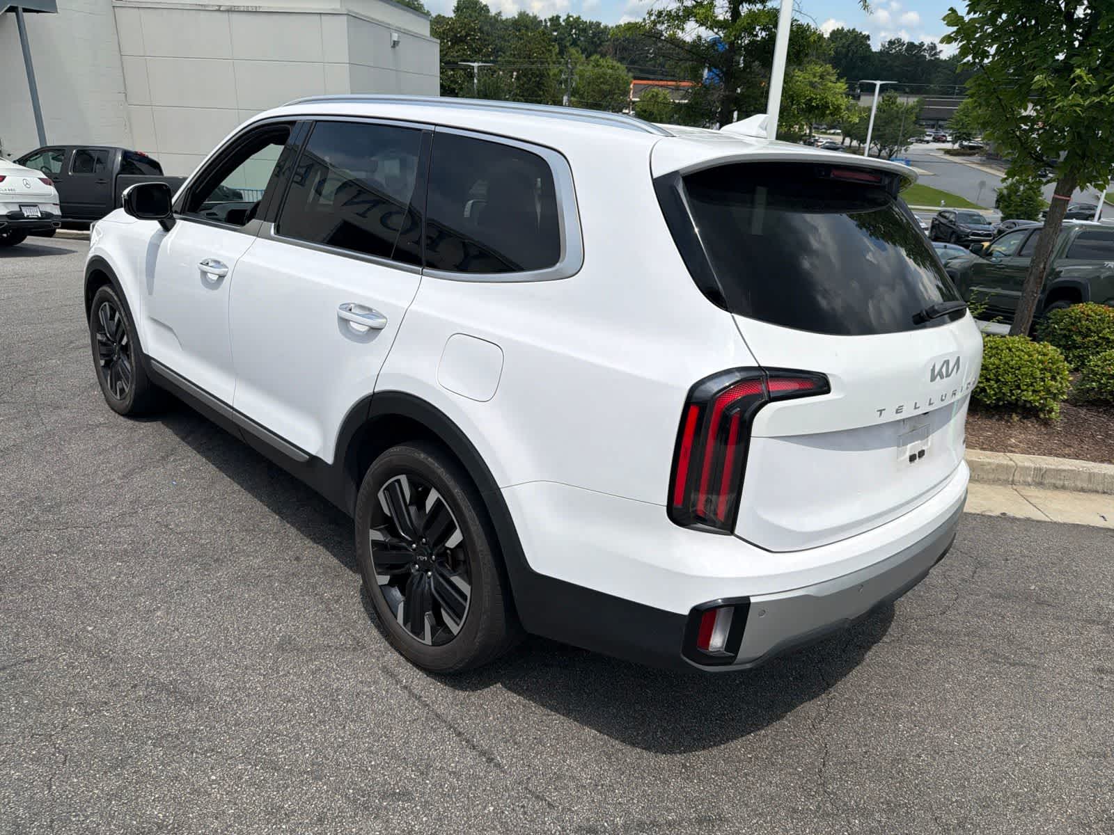 Thumbnail: 2024 Kia Telluride - 8