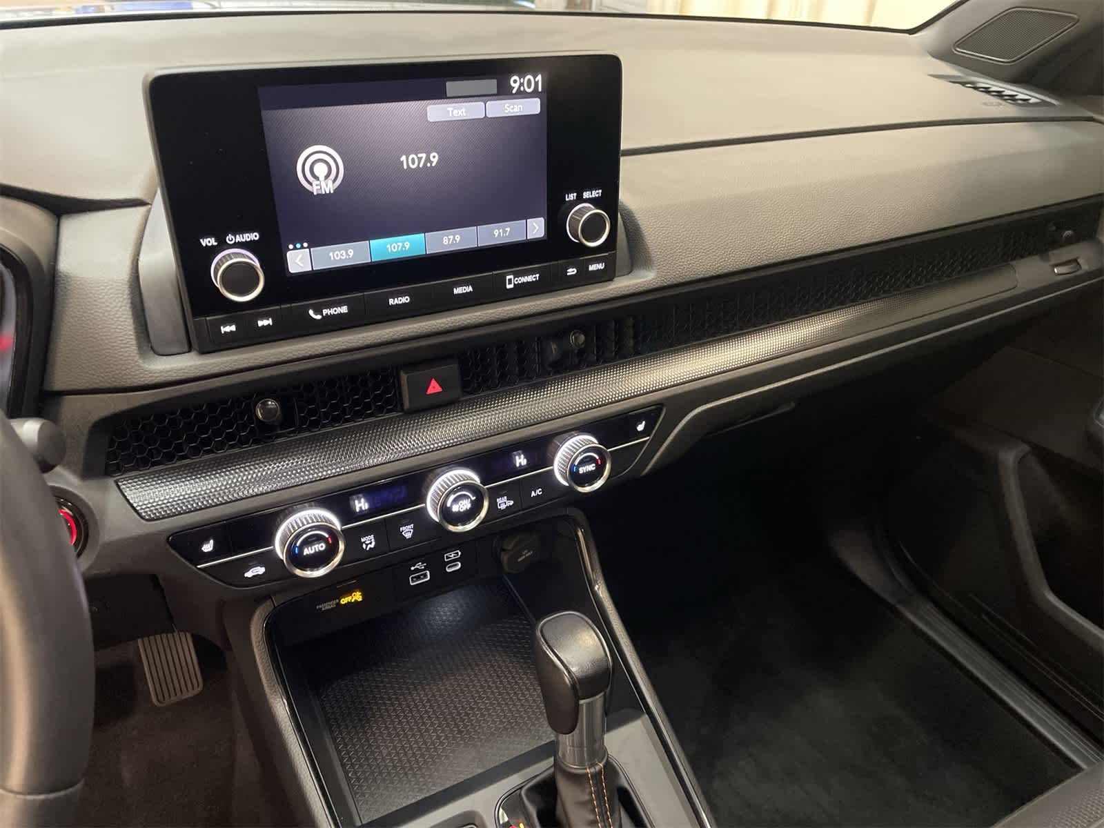 Thumbnail: 2024 Honda CR-V - 29