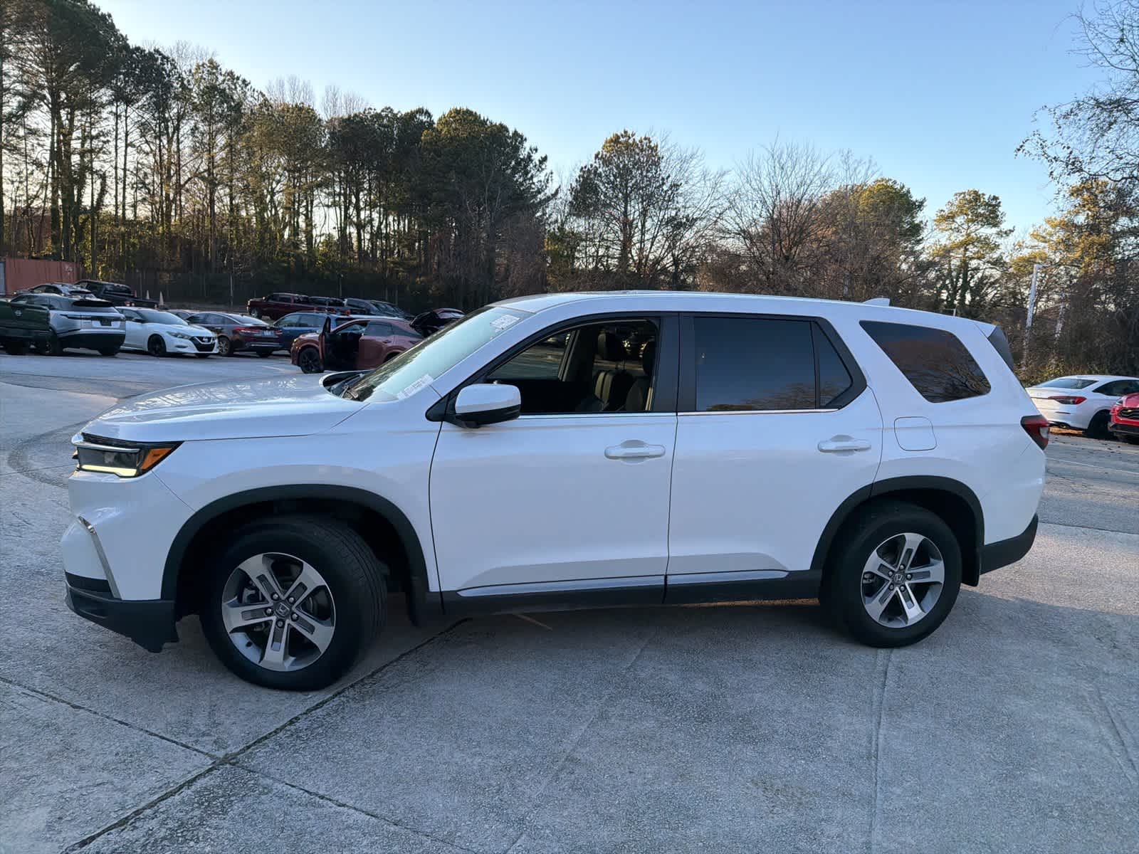 Thumbnail: 2024 Honda Pilot - 6