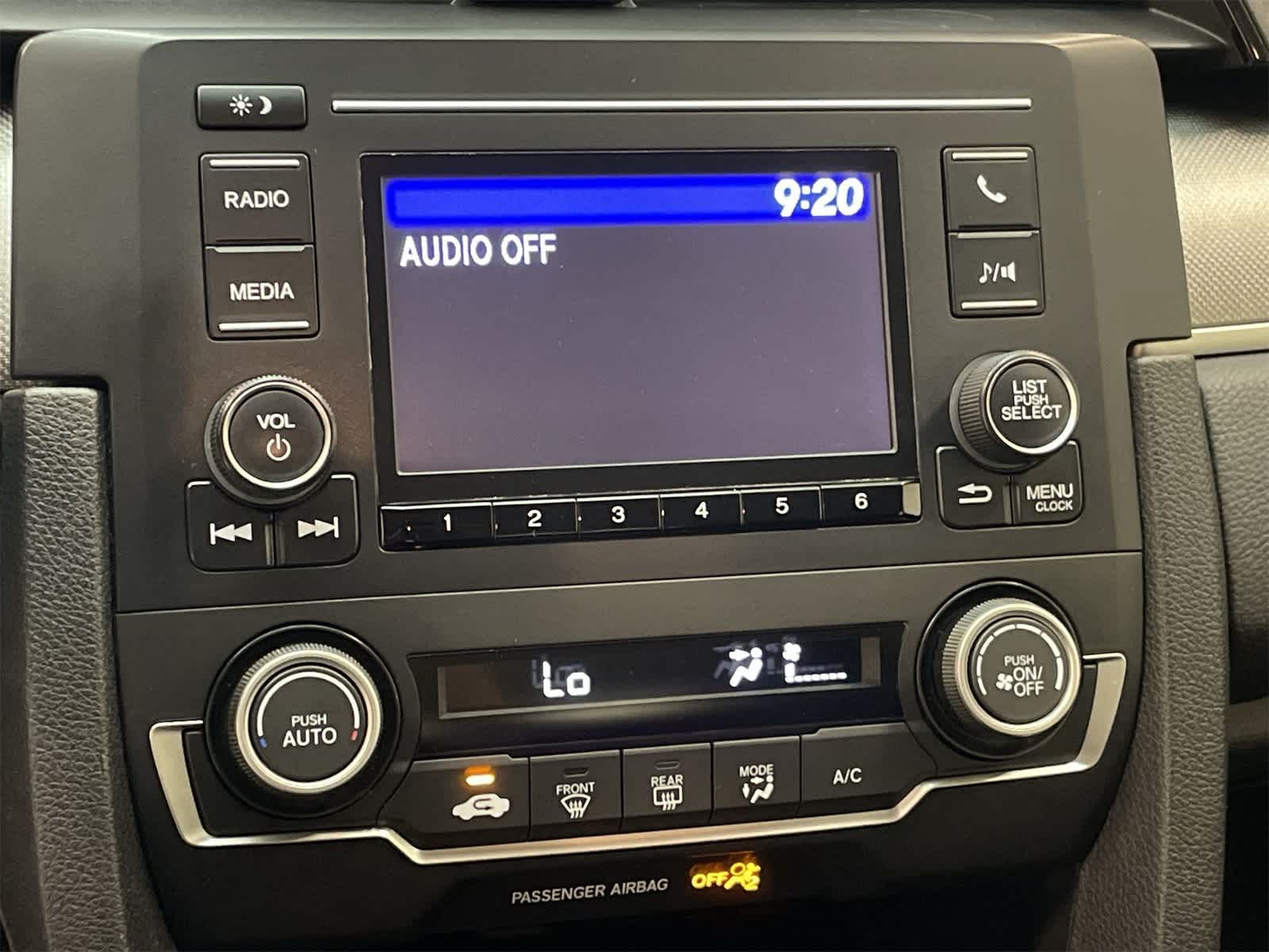 2018 Honda Civic LX photo 4
